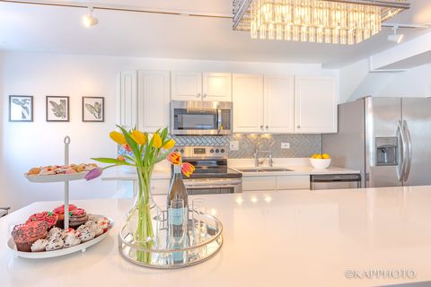 Tiny photo for 345 N Canal Street #404, Chicago, IL 60606 (MLS # 12484606)