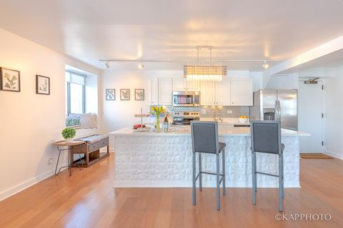 Tiny photo for 345 N Canal Street #404, Chicago, IL 60606 (MLS # 12484606)