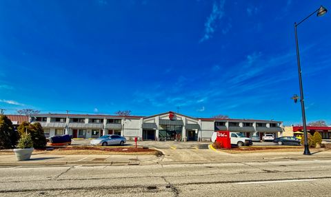 9424 Waukegan Road Morton Grove IL 60053