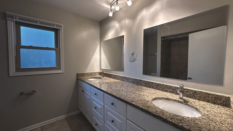 Tiny photo for 1607 Sylvan Court, Flossmoor, IL 60422 (MLS # 12497729)