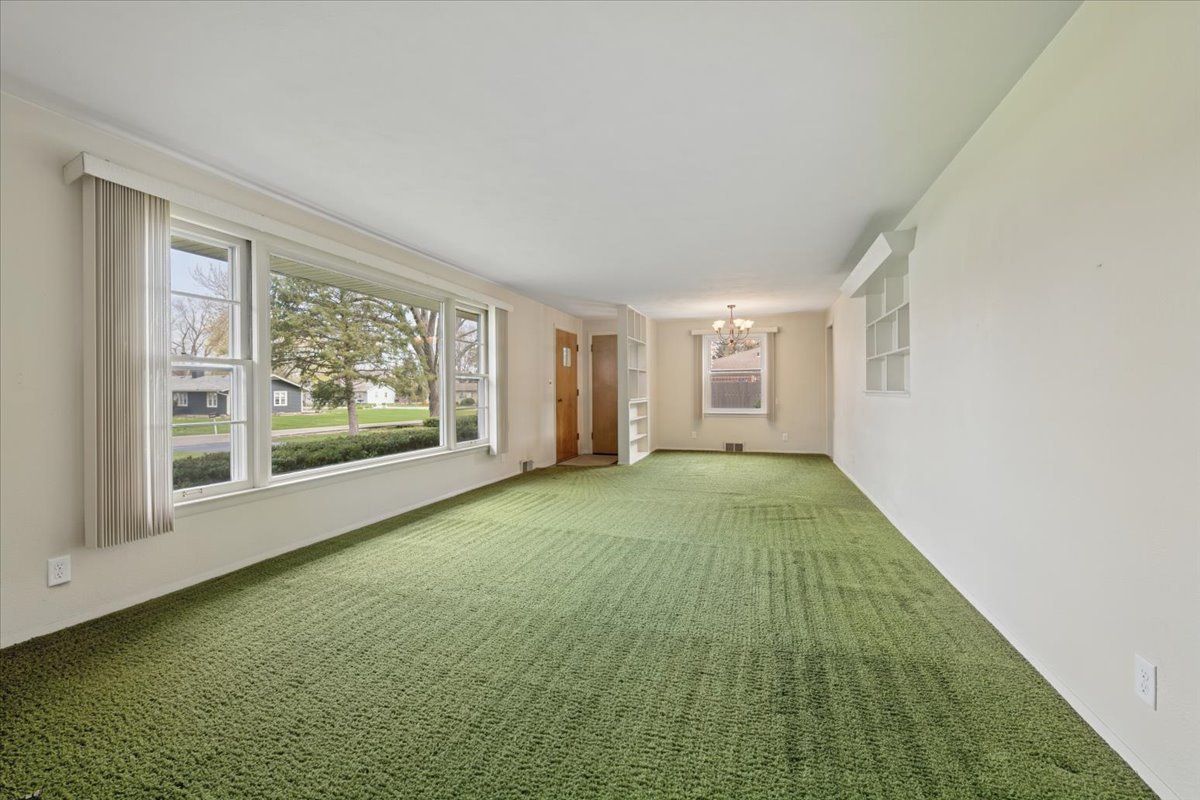 108 Lavidia Boulevard