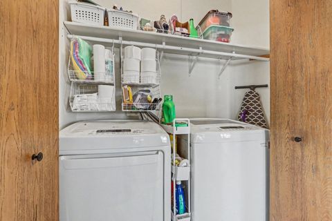 Tiny photo for 16701 S Sunset Ridge Court, Lockport, IL 60441 (MLS # 12588906)