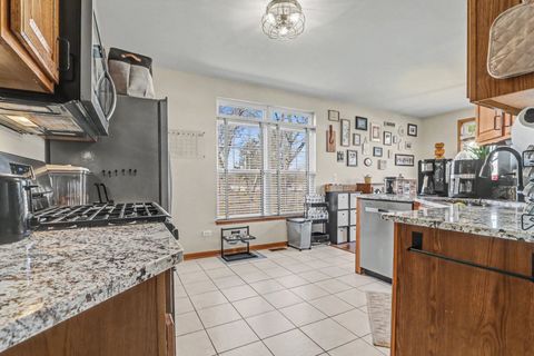 Tiny photo for 16701 S Sunset Ridge Court, Lockport, IL 60441 (MLS # 12588906)