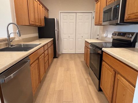 Tiny photo for 3818 Thornhill Circle #3818, Champaign, IL 61822 (MLS # 12617130)