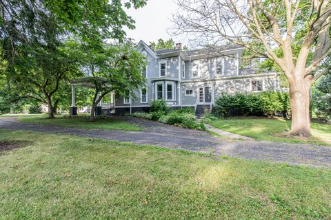 Tiny photo for 612 E Peru Street, Princeton, IL 61356 (MLS # 12591714)