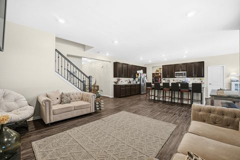 Tiny photo for 1032 Blazing Star Street, South Elgin, IL 60177 (MLS # 12554952)