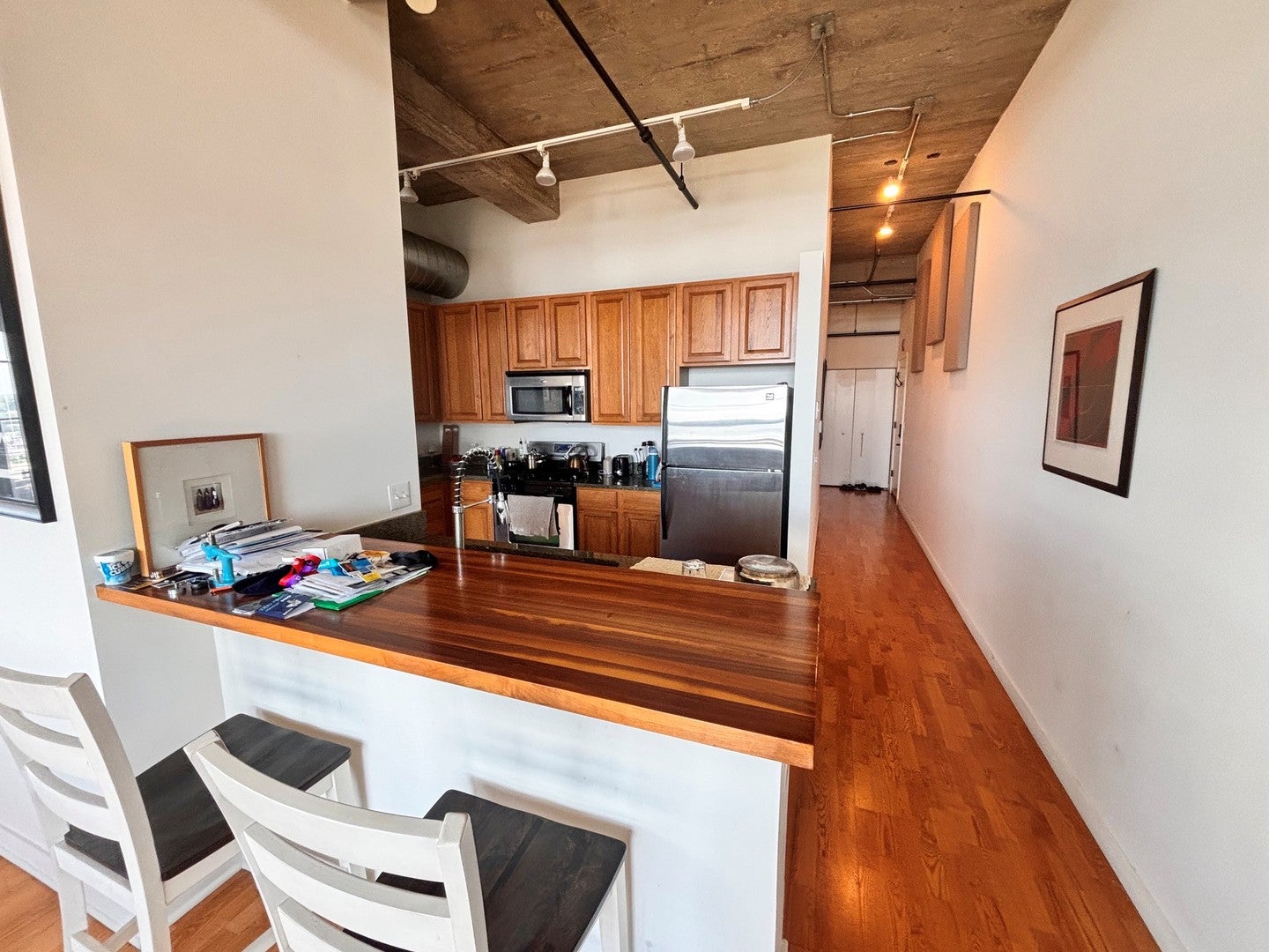 3963 W Belmont Avenue 611