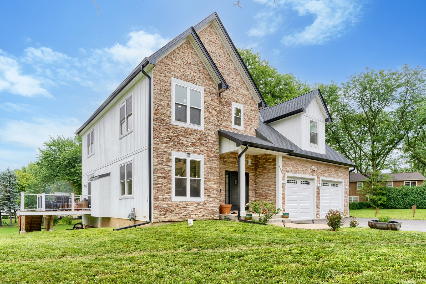 543 Madison Court