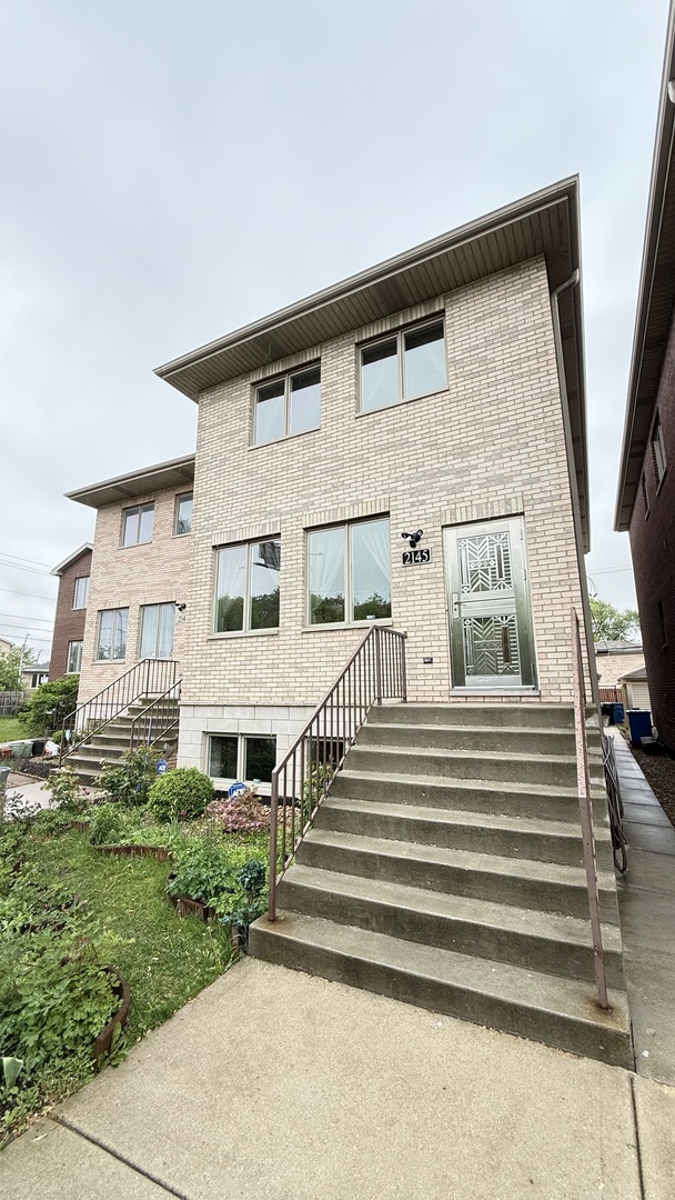 2145 W 32nd Street