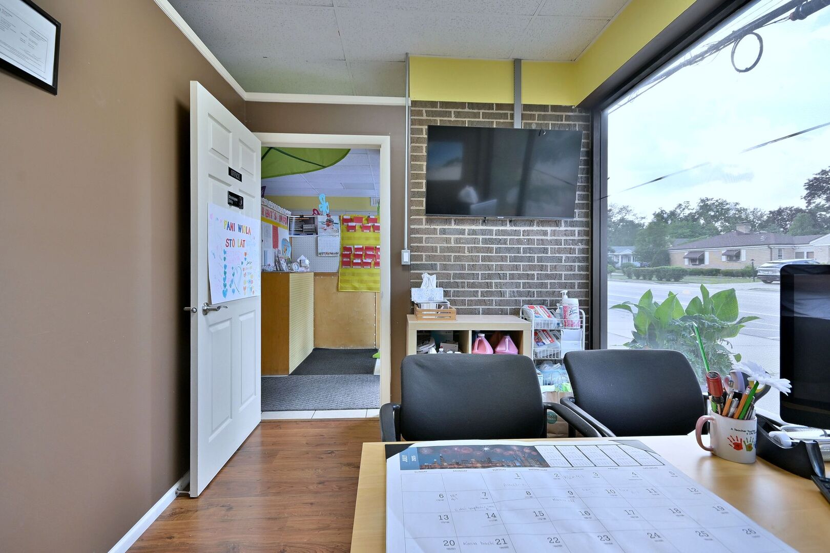 1157 E Algonquin Road