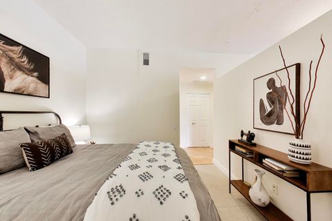 Tiny photo for 1001 W Madison Street #606, Chicago, IL 60607 (MLS # 12609516)