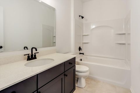 Tiny photo for Oswego, IL 60543 (MLS # 12631083)