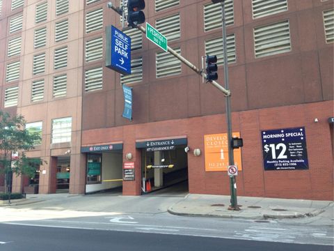 505 E Illinois Street 105 Chicago IL 60611