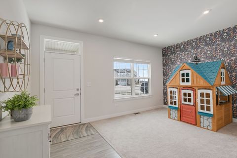 Tiny photo for 1834 Tall Oaks Drive, Antioch, IL 60002 (MLS # 12565226)