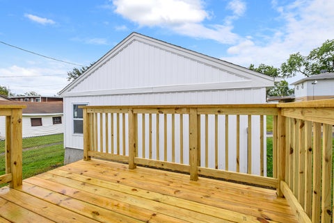 Tiny photo for 94 W 30th Place, South Chicago Heights, IL 60411 (MLS # 12757428)