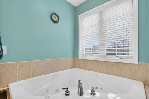 Tiny photo for 2109 Emerald Drive, Champaign, IL 61822 (MLS # 12563296)