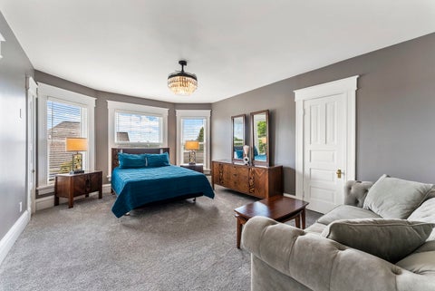 Tiny photo for 824 College Avenue, Davenport, IA 52803 (MLS # 12788904)