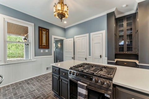Tiny photo for 824 College Avenue, Davenport, IA 52803 (MLS # 12788904)