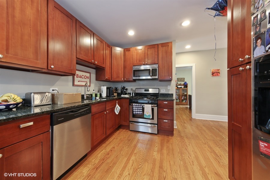 621 Prairie Avenue