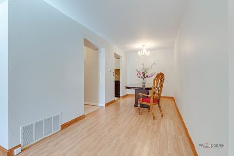 Tiny photo for 9 Oak Creek Drive #1903, Buffalo Grove, IL 60089 (MLS # 12589479)