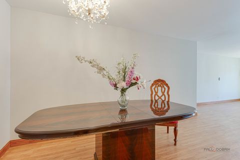 Tiny photo for 9 Oak Creek Drive #1903, Buffalo Grove, IL 60089 (MLS # 12589479)