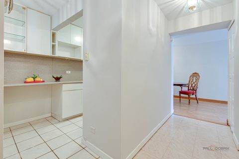 Tiny photo for 9 Oak Creek Drive #1903, Buffalo Grove, IL 60089 (MLS # 12589479)