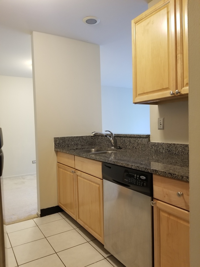 1919 Prairie Square 204