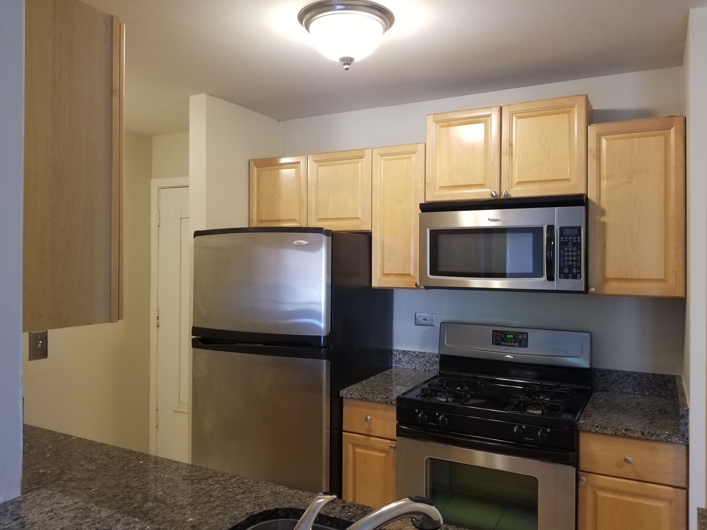 1919 Prairie Square 204