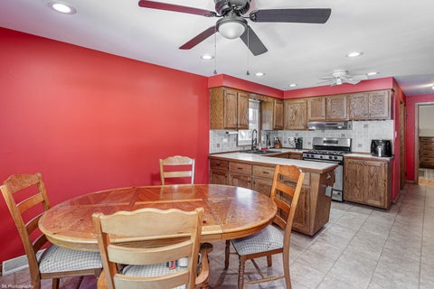 Tiny photo for 8410 Lawler Avenue, Burbank, IL 60459 (MLS # 12678825)