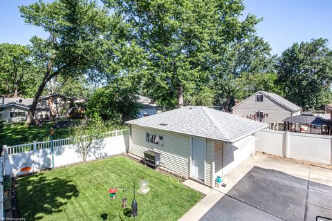 Tiny photo for 8410 Lawler Avenue, Burbank, IL 60459 (MLS # 12678825)