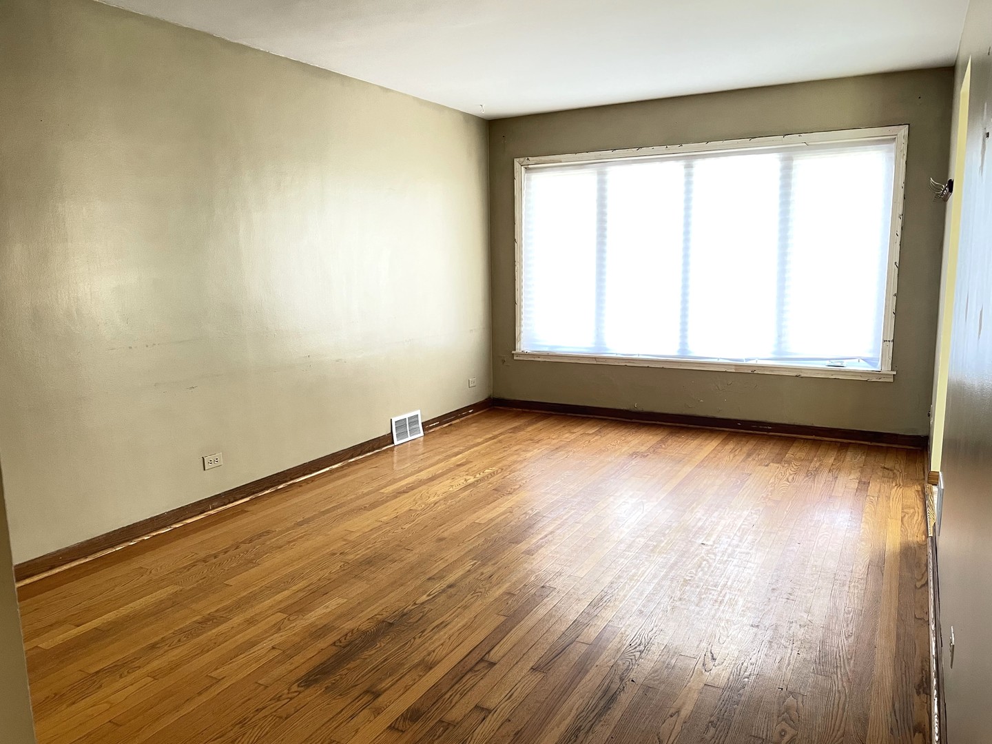 3909 W 71st Street