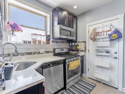 Tiny photo for 5717 N Kimball Avenue #2N, Chicago, IL 60659 (MLS # 12488222)