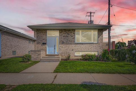 Tiny photo for 7210 W 59th Street, Summit, IL 60501 (MLS # 12456432)