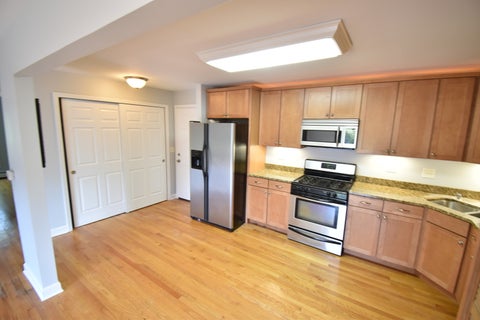 Tiny photo for 300 Opatrny Drive #123, Fox River Grove, IL 60021 (MLS # 12700427)
