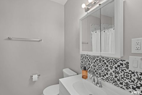 Tiny photo for 404 4TH Avenue, Sherrard, IL 61281 (MLS # QC4269075)