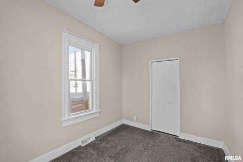 Tiny photo for 404 4TH Avenue, Sherrard, IL 61281 (MLS # QC4269075)