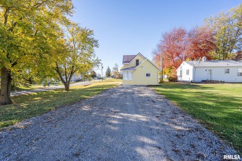 Tiny photo for 404 4TH Avenue, Sherrard, IL 61281 (MLS # QC4269075)