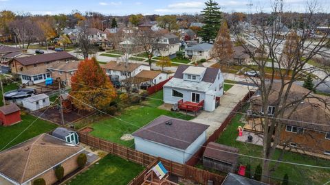 A home in Oak Lawn