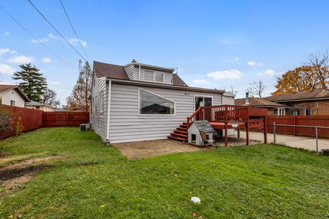 A home in Oak Lawn