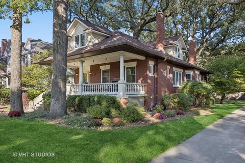 319 Gale Avenue River Forest IL 60305