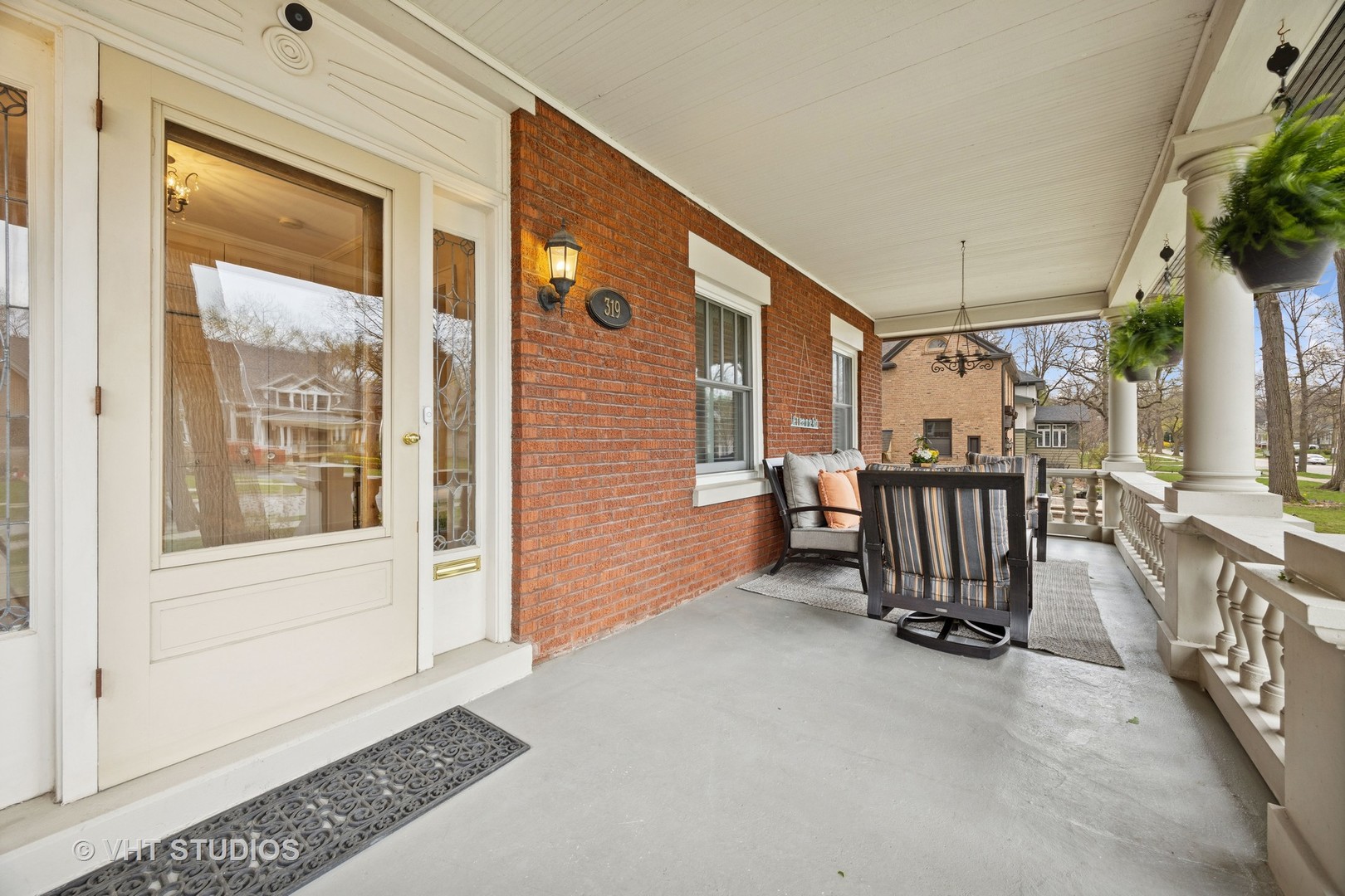 319 Gale Avenue