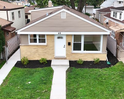 Photo of 46 Hyde Park Avenue, Bellwood, IL 60104 (MLS # 12499341)