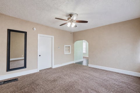 Tiny photo for 1107 E Washington Street, Bloomington, IL 61701 (MLS # 12728090)