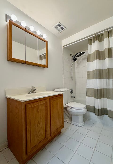 Tiny photo for 6447 S Narragansett Avenue #1B, Chicago, IL 60638 (MLS # 12668438)