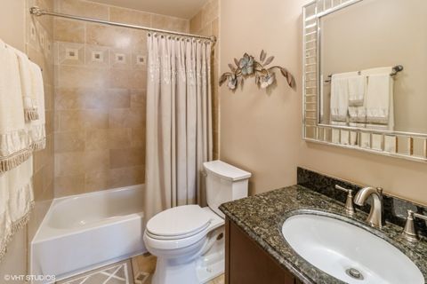 Tiny photo for 245 S Park Lane #424, Palatine, IL 60074 (MLS # 12436643)