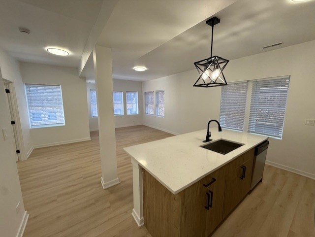 7717 N Sheridan Road 3R