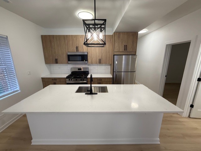 7717 N Sheridan Road 3R