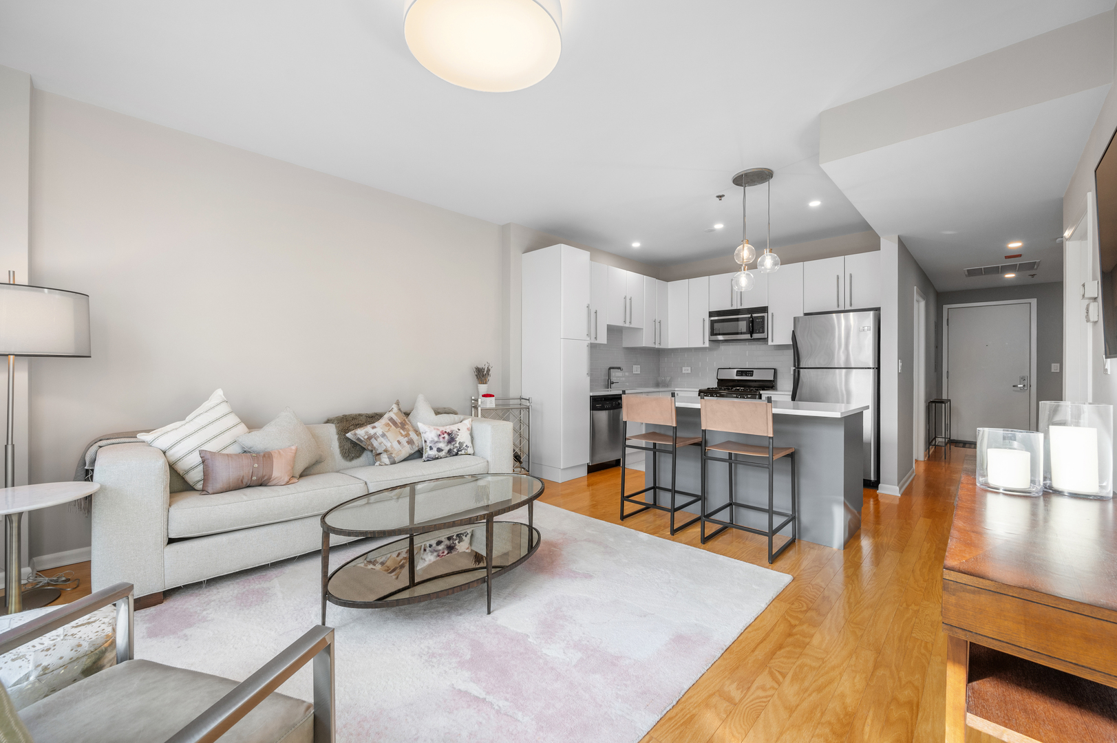 225 S SANGAMON Street 804