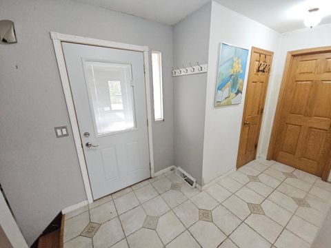 Tiny photo for 26189 N GERALDINE Lane, Port Barrington, IL 60010 (MLS # 12602563)