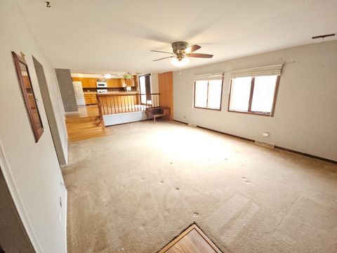 Tiny photo for 26189 N GERALDINE Lane, Port Barrington, IL 60010 (MLS # 12602563)